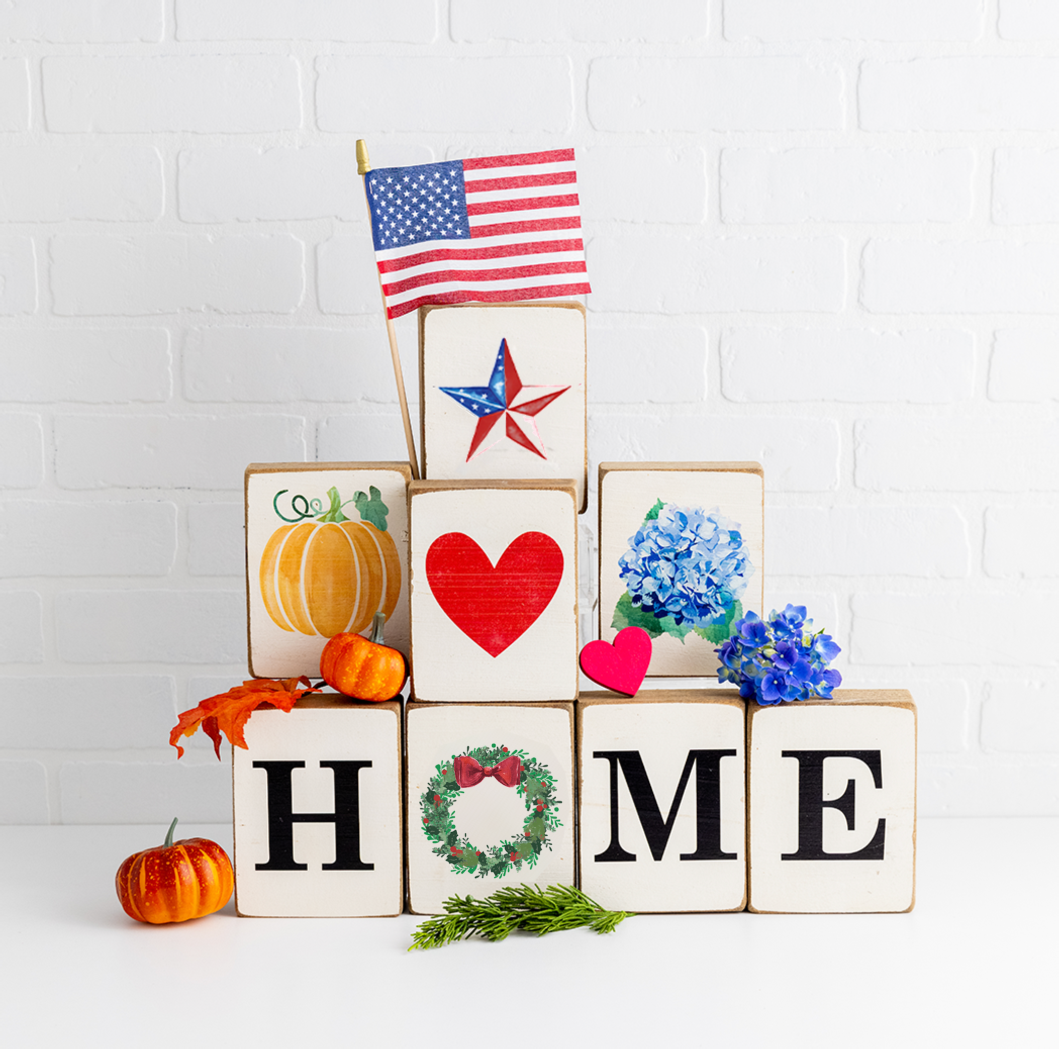 Home Seasonal Block Sign Set